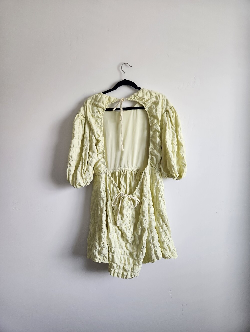 Weekday Lolly Dress Size Medium - Picture 4 of 10